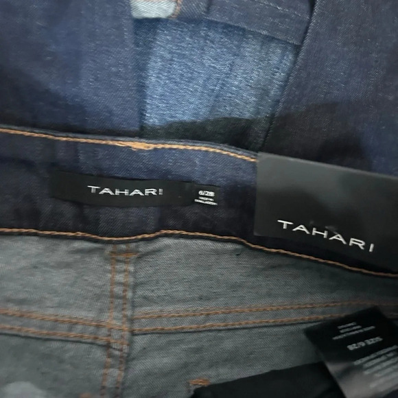 Tahari Sharon Jeans size 6/28 New with tags - Picture 12 of 13